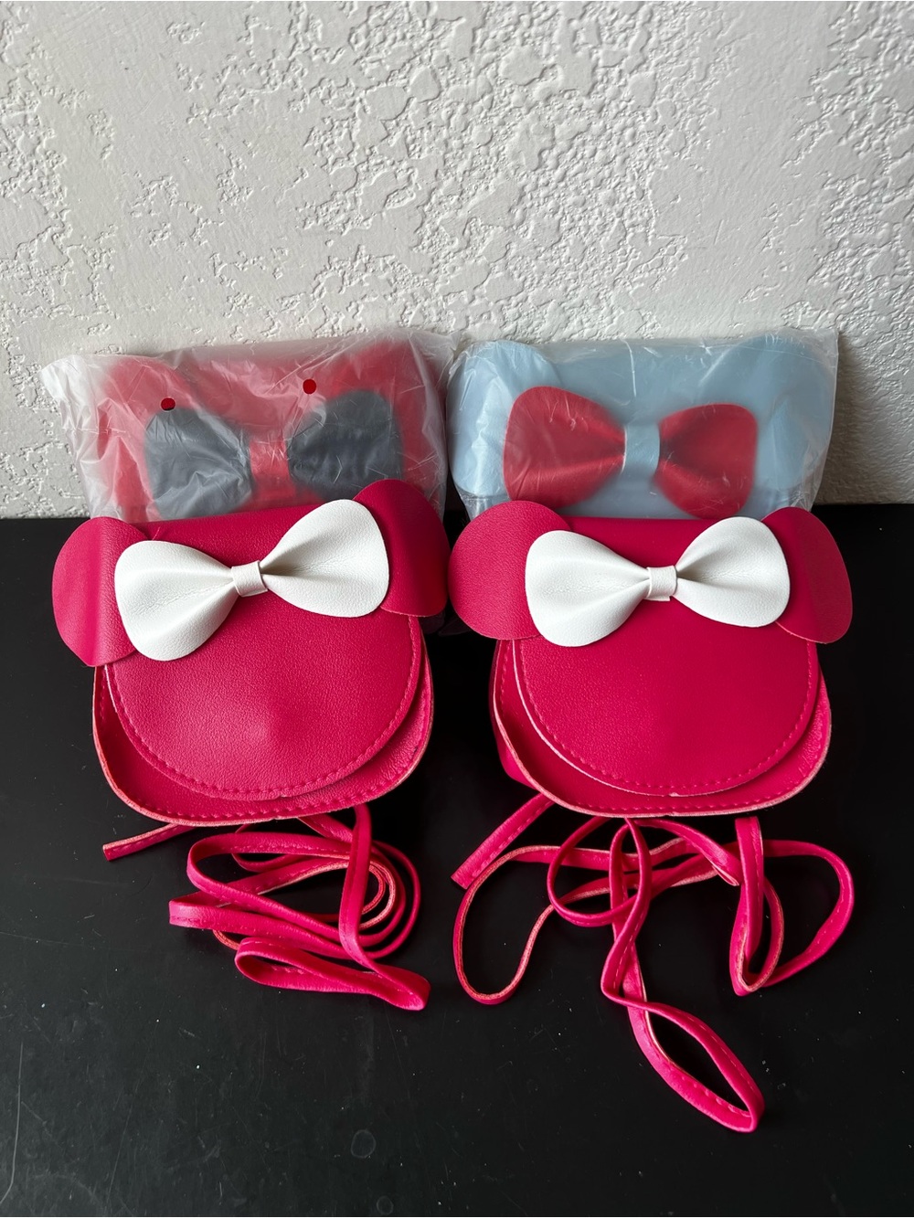 Bundle of 4 Kids Minnie Mouse Mini Crossbody Bags - NEW